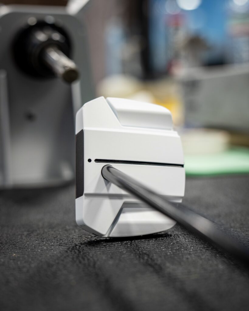 Ping Scottsdale TEC Ally Blue Onset putter head face view